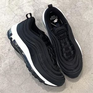 Women’s Nike Air Max 97 EUC size 8.5